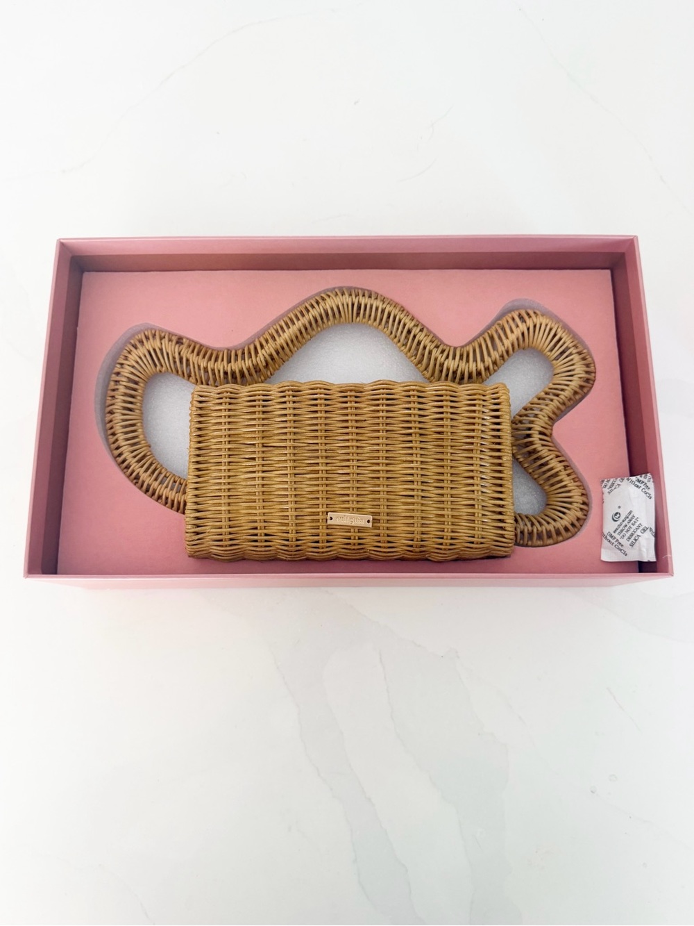 NEW Cult Gaia Elsa Woven Rattan Wavy Handle Clutch MSRP $498 - Picture 8 of 13